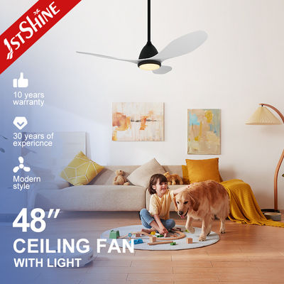kopen Geruisloze LEIDENE van 110V 240V Dimmable Plafondventilator met het Licht van de 3 Kleurenverandering online vervaardiging