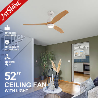 kopen Moderne witte houtkorrel ABS-plafondventilator met LED-verlichting en gelijkstroombron online vervaardiging