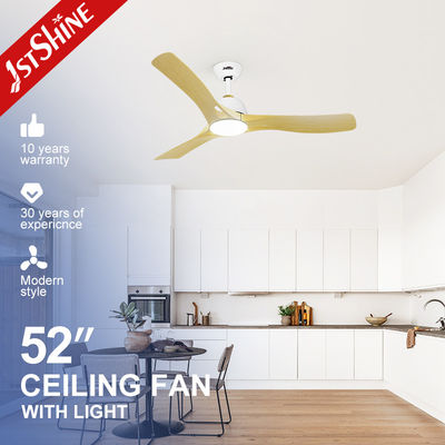 52 inch energiebesparende plastic LED plafond ventilator met stille DC motor