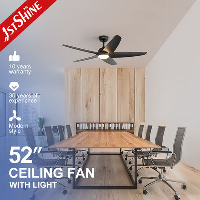 Energiebesparende decoratieve LED-plafondventilator met licht en 6 snelheidsafstandsbediening