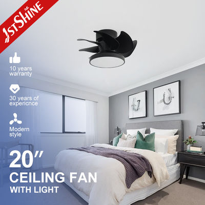 LED-lichtbron Mini plafondventilator 1stshine ODM Zwarte kleur Ruimtebesparing met ABS-bladen