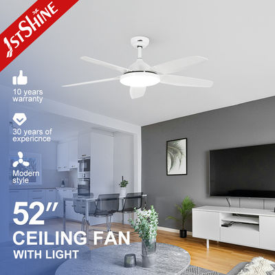 Stil 52 inch ABS plafondventilator met LED-licht en afstandsbediening koelluchtfunctie