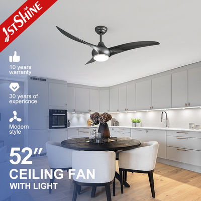 Sliver Plastic Blades WIFI Control LED Plafondventilator met 2- en 4000k Kleurtemperatuur